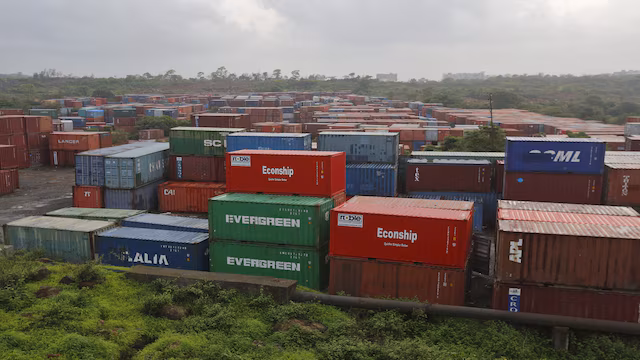 India promised the world $1 trillion in exports this year. It fell $150 billion short