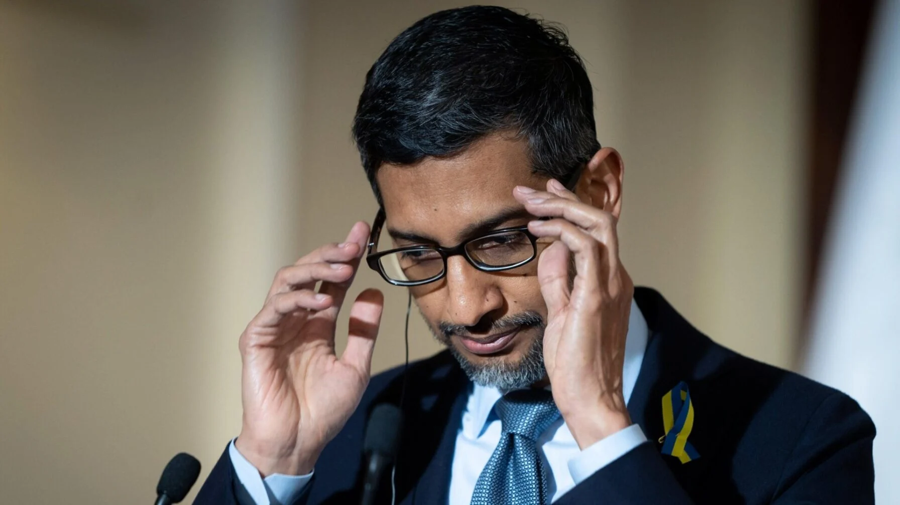 Google just ran out of free cash for the first time in a decade, on purpose